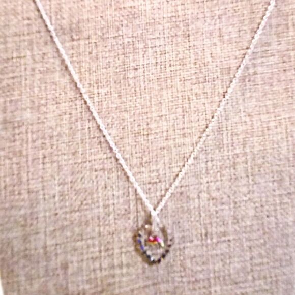 Vintage Reverse Carved Lucite Heart Shaped Dolphin Pendant Necklace - Picture 4 of 6